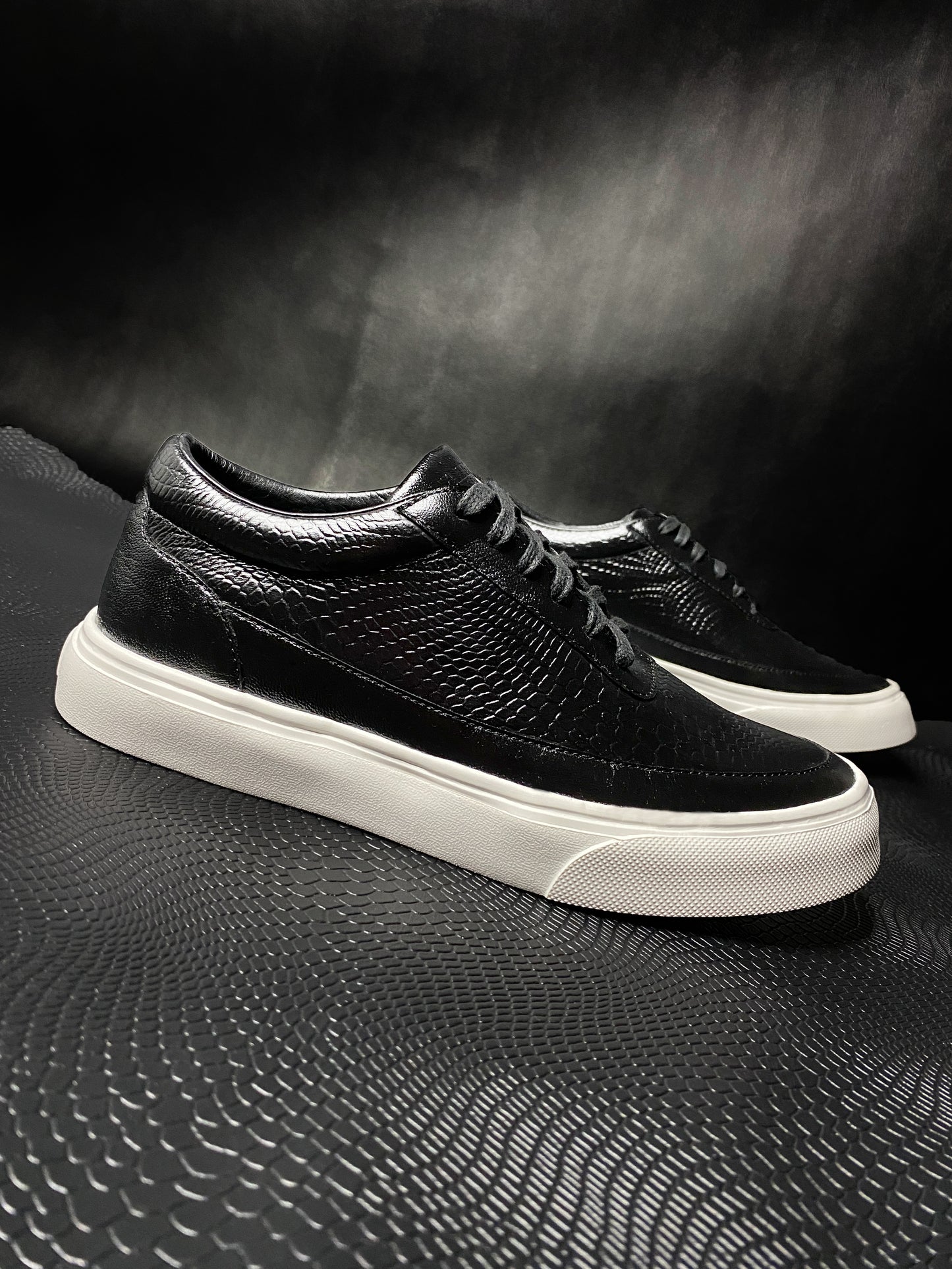 Thomas Negro SB